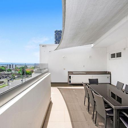 Modern Contemporary Southport Apartment - Coasthm Голд-Кост Екстер'єр фото